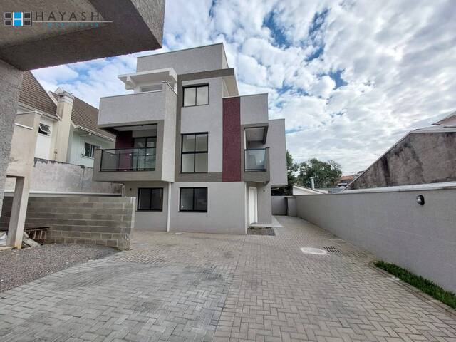 #2300 - Casa em condomínio para Venda em Curitiba - PR