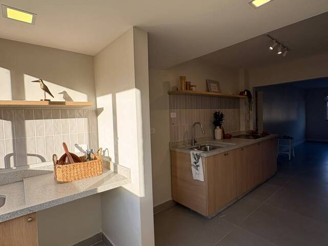 Apartamento para Venda em Curitiba - 4